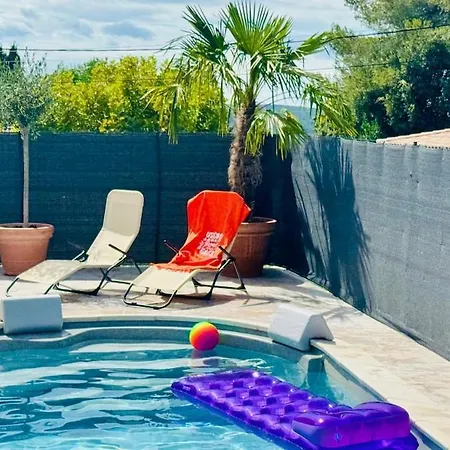 6 Pers - Grande Terrasse & Piscine Privee بيت للعطل Saint-Maximin (Gard)