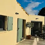 بيت للعطل Le Cocon Gardois, Terrasse & Piscine - Pont Du Gard