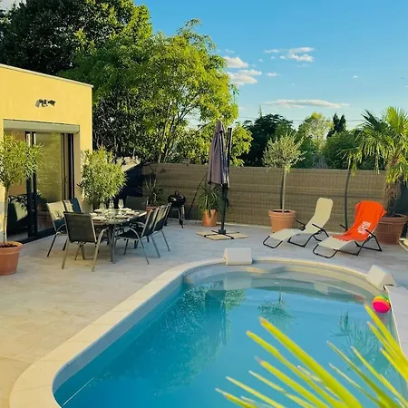 6 Pers - Grande Terrasse & Piscine Privee Ferienhaus *