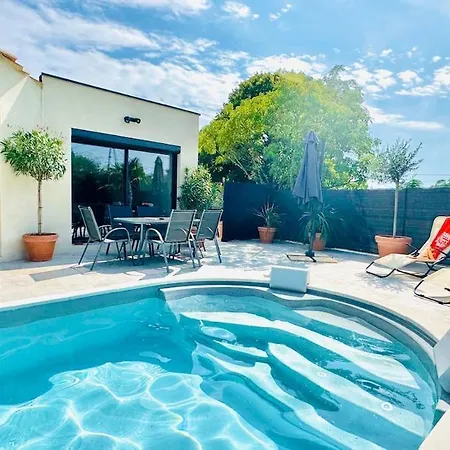 6 Pers - Grande Terrasse & Piscine Privee * Saint-Maximin