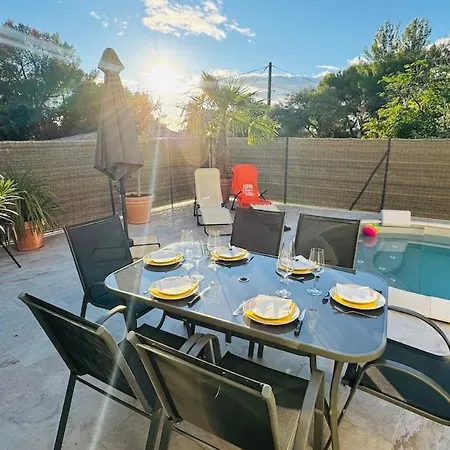 펜션 Le Cocon Gardois, Terrasse & Piscine - Pont Du Gard