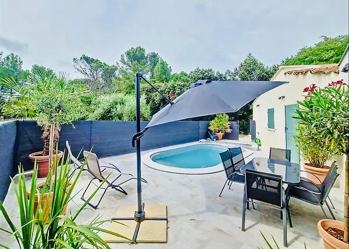 6 Pers - Grande Terrasse & Piscine Privee