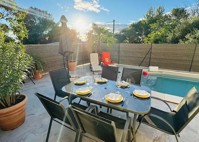 6 Pers - Grande Terrasse & Piscine Privee Prázdninový dům *