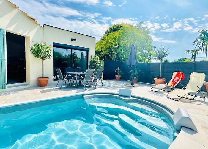 6 Pers - Grande Terrasse & Piscine Privee * Saint-Maximin (Gard)