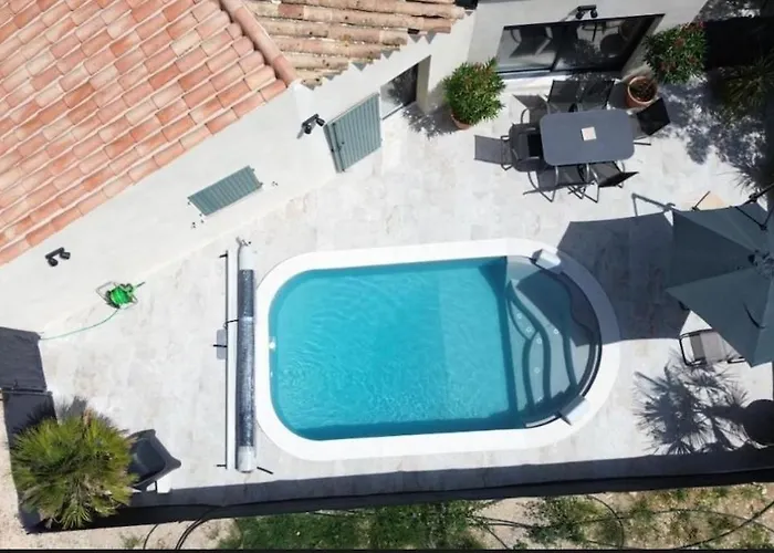 6 Pers - Grande Terrasse & Piscine Privee Prázdninový dům *